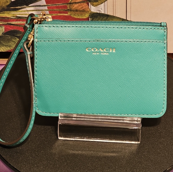 Coach Leather ID/Credit Card Holder (Nwot) - Picture 6 of 8